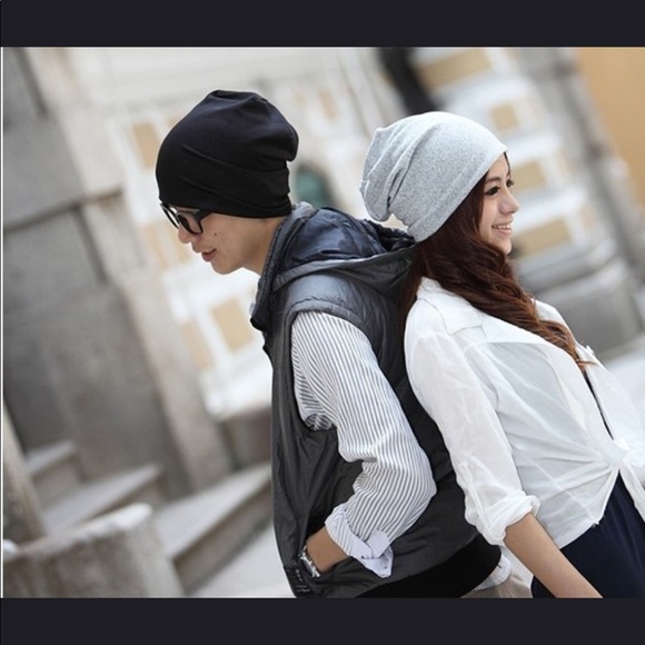 6 hats different colors 😉 - Picture 3 of 6